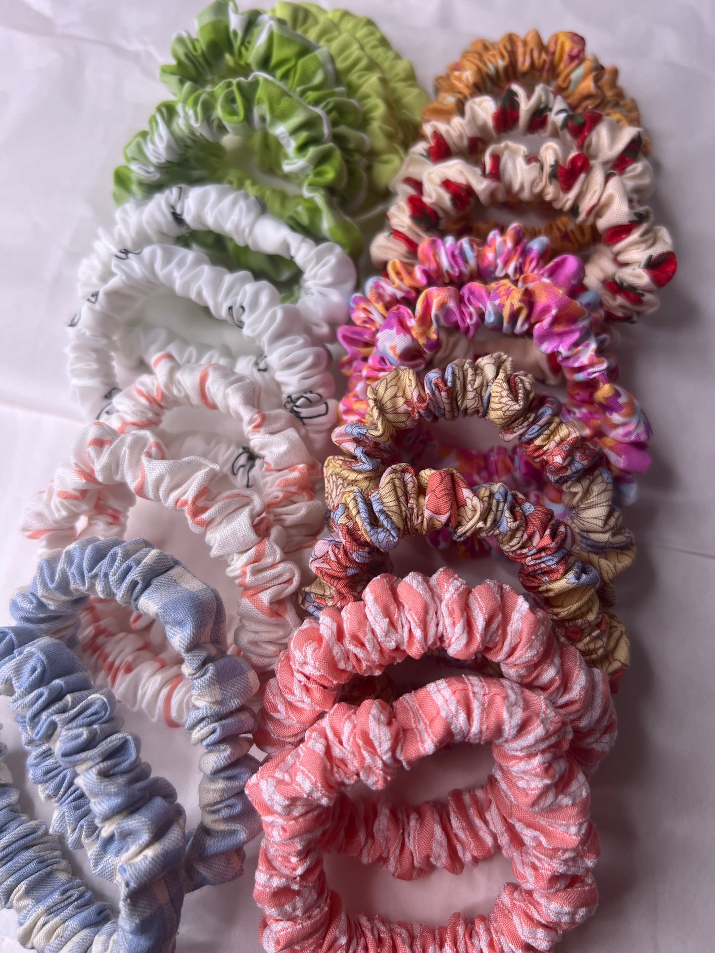 Mystery Hair Ties - Pack of 4